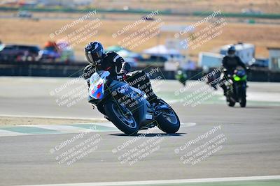 media/Oct-25-2025-2WTD (Sat) [[1e4a1f2fa2]]/B Group/Session 2 (Chicane 1 and Turn 5)/